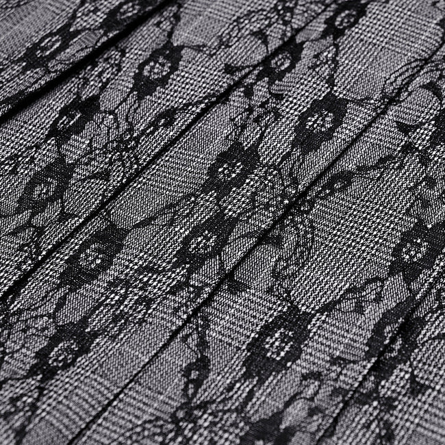 Faltenrock mit Punk-Muster