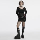 Strickkleid mit Punk-Totenkopf