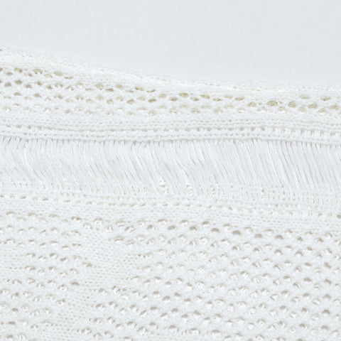 Strickkleid mit Punk-Totenkopf