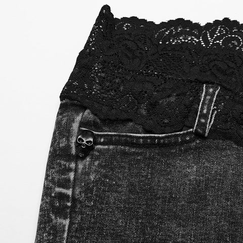 Jeansshorts mit Spitzenbund