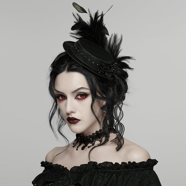 Hut im Gothic-Federband-Stil