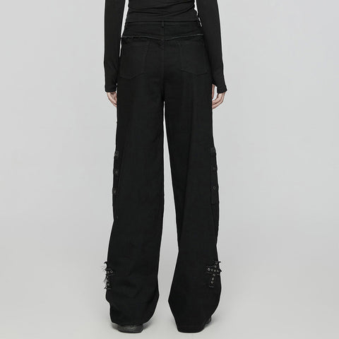 Punk-dekadente, gerade geschnittene Hose mit Kreuzpatch