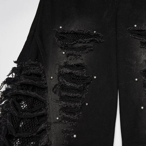 Punkige, zerrissene Jeans