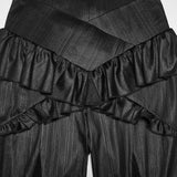 Elegante Schlaghosen im Gothic-Stil