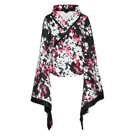 Kimono mit „Lolita“-Aufdruck