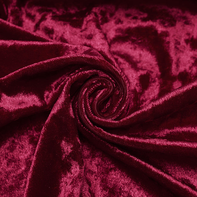 Gotisches Fischschwanzkleid im Hofstil