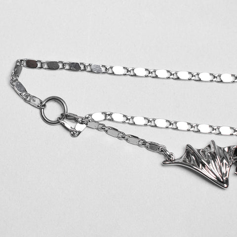 Punk-Geschirr mit Fledermauskette in Herzform