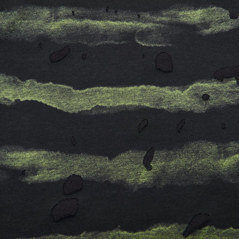 Cooles, gestreiftes, zerrissenes Punk-T-Shirt