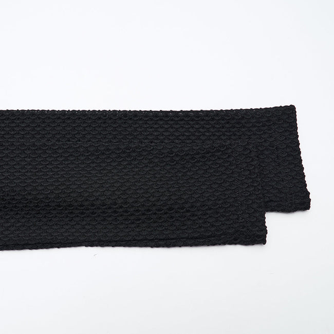 Cooles, gestreiftes, zerrissenes Punk-T-Shirt