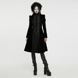Wunderschöner symmetrischer Goth-Mantel
