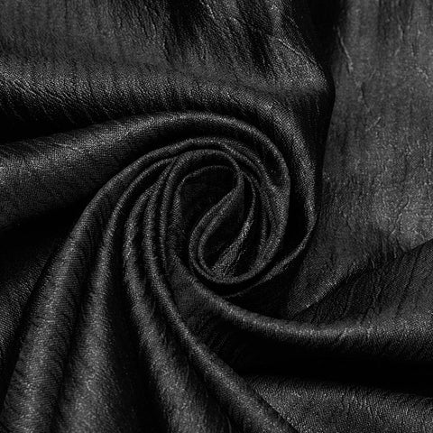 Wunderschönes Gothic-Shirt mit Lagenmuster