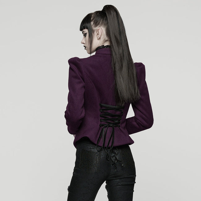 Gotischer bestickter Wollmantel