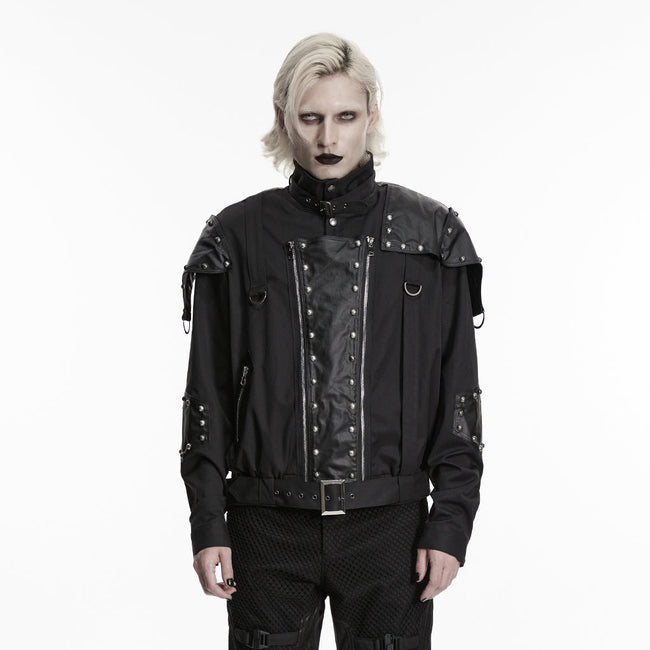 Kurze Jacke im Punk-Militärstil