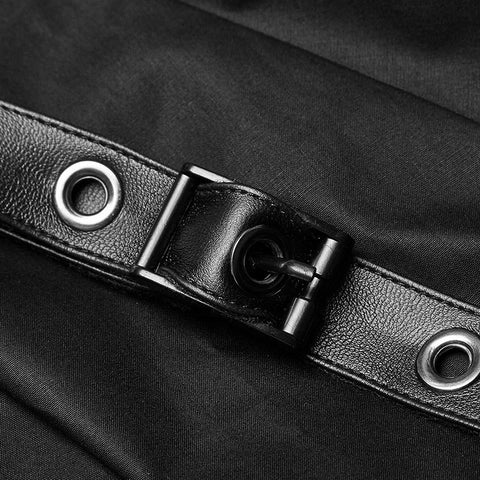 Kurzer Punkrock mit hoher Taille und abnehmbarem Ledergürtel