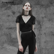 Einfaches sexy schwarzes Punk-Top-Verbandhalfter-T-Shirt mit tiefem V-Ausschnitt