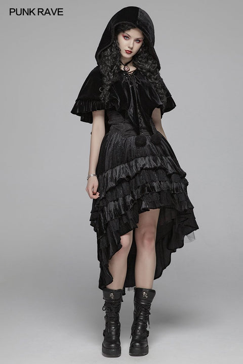 Lolita Velvet Short Hooded Loose Cloak mit niedlichen wolligen Bällen