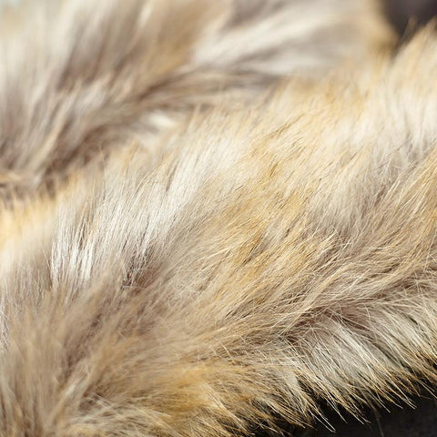 Gotische Trenchcoats mit langem Umhang und ausgezeichnetem Wollkragen