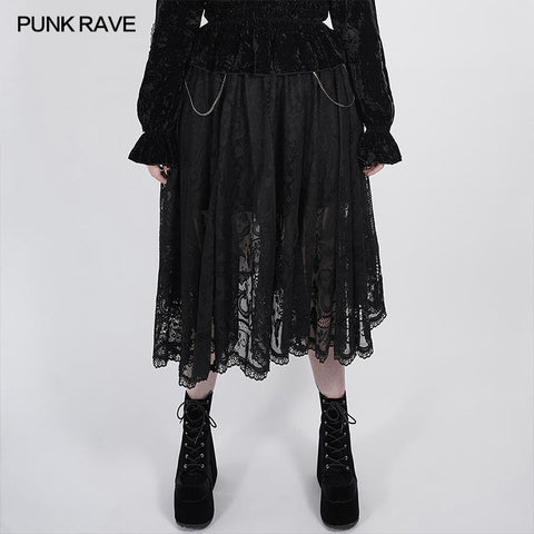 Gothic Spitzenrock in dunkler Nacht