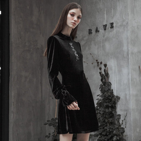 Samt Japanisches Stickkleid