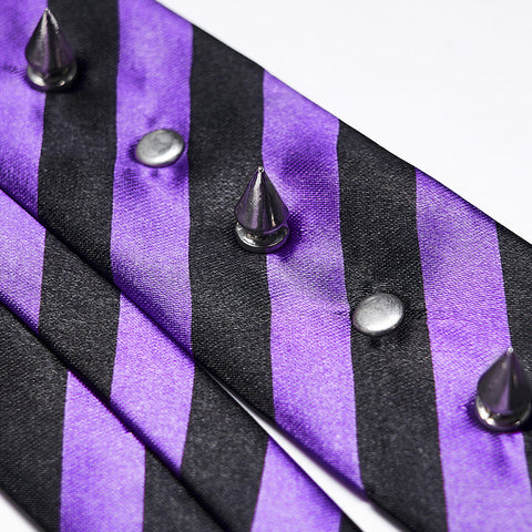 Nette Mädchen-Krawatte des Punk